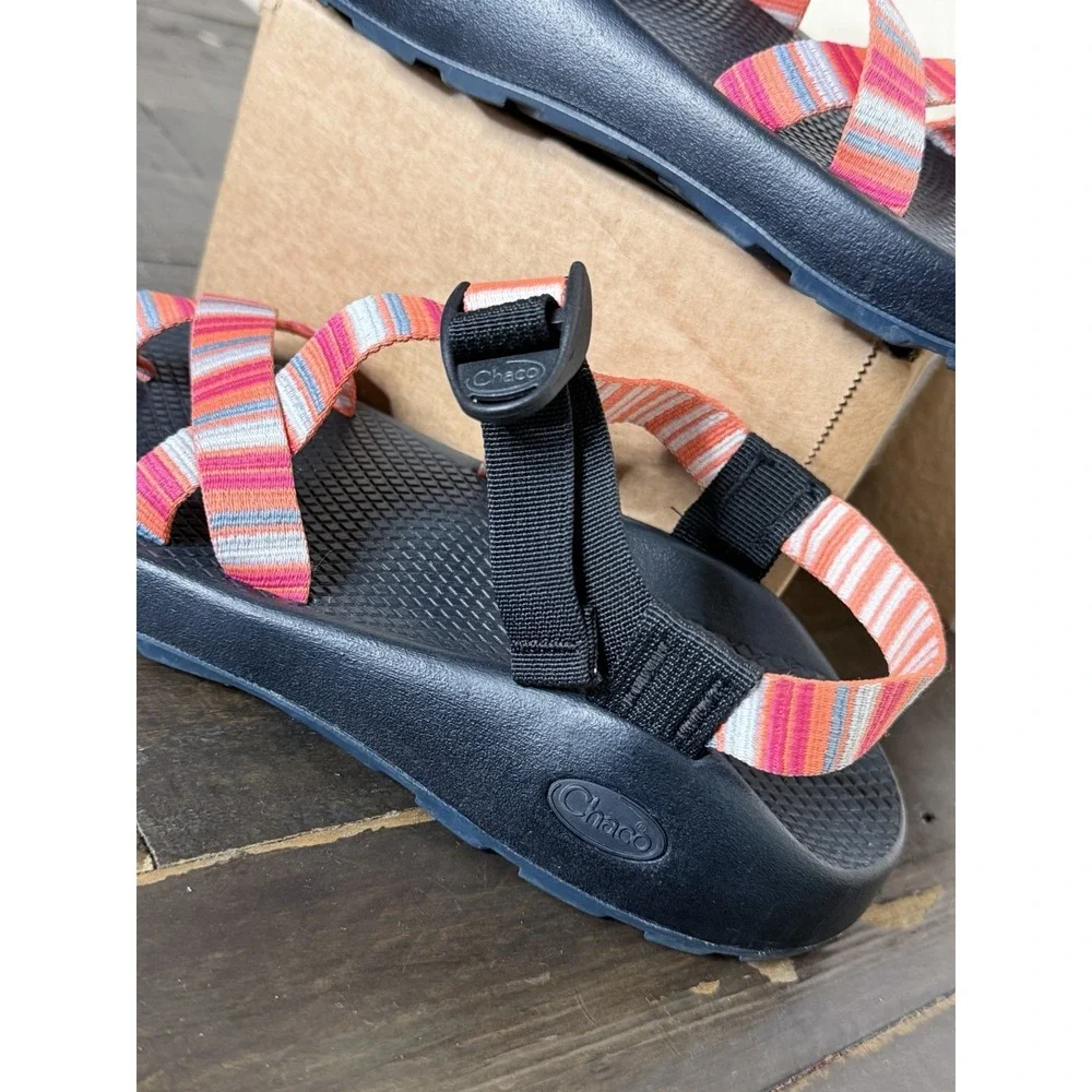 Chaco Z/Cloud Sport Sandals Men's Size 8 Coral Striped Hiking Comfort Outdoor